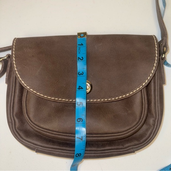 Roots Riverside Crossbody - Picture 9 of 11